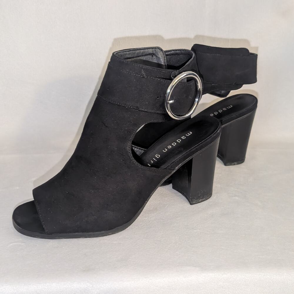 Madden Girl Darlynn Buckle Heels Black Size 7 Excellent